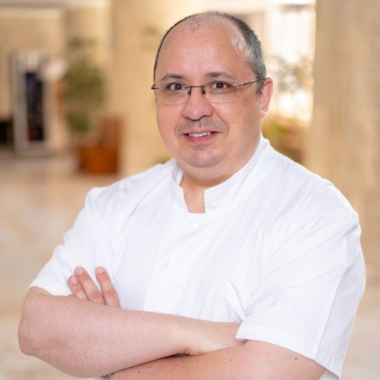 Echipa medical institutul oncologic prof dr alexandru trestioreanu